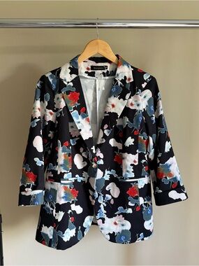 Beninos Women’s Black Floral Blazer Jacket